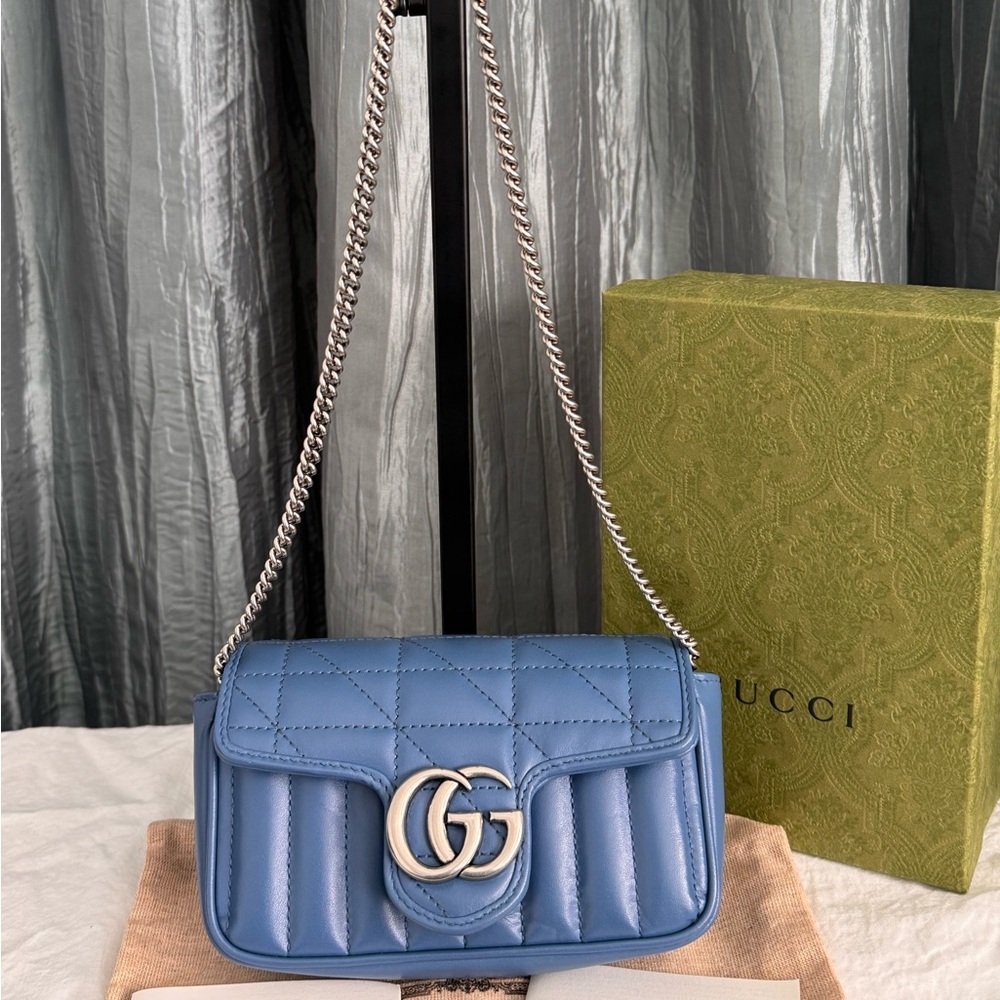 EUC GUCCI super mini marmont